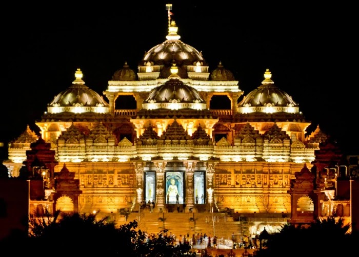 Night View - Akshardham Temple, Delhi Travel Guide Night View - Akshardham Temple, Delhi Travel Guide