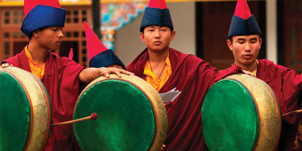 Sikkim Culture, Languages, Festivals, Dance, Art Crafts, Food, Sikkim  Lifestyle - Go Sikkim