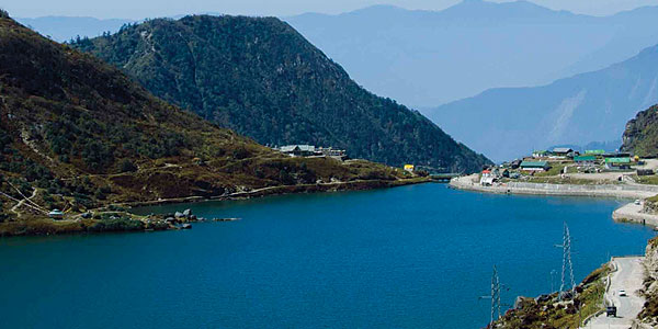 Lakes & Glaciers of Sikkim – Tsomgo Lake, Teesta River, Menmecho Lake, Lampokari Lake, Khecheopalri Lake